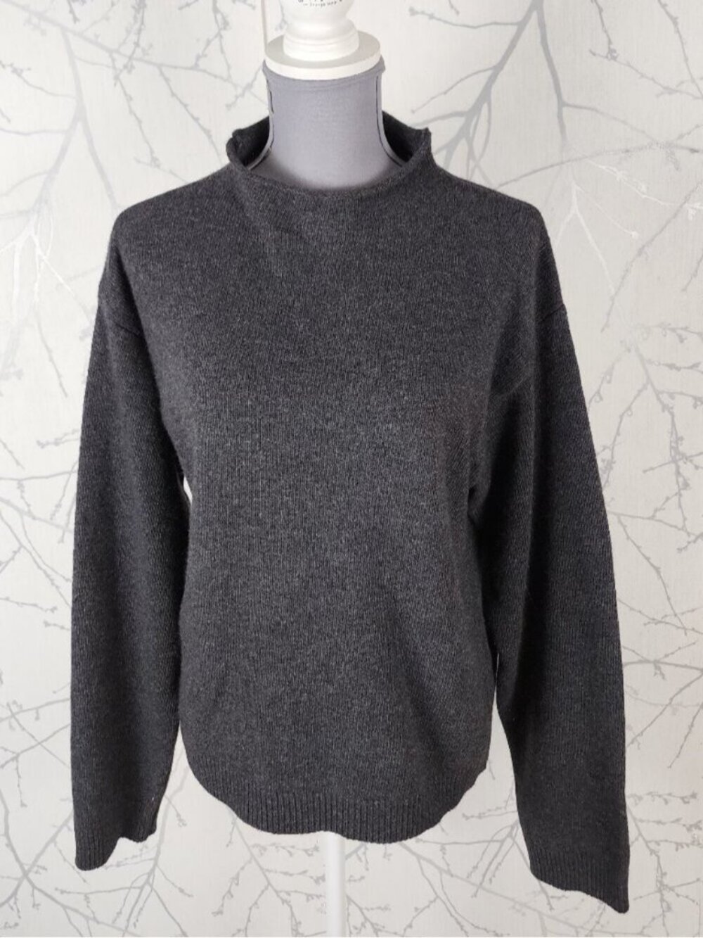 Bianco & Blu Gray Merino Wool Cashmere Blend Mockneck Sweater